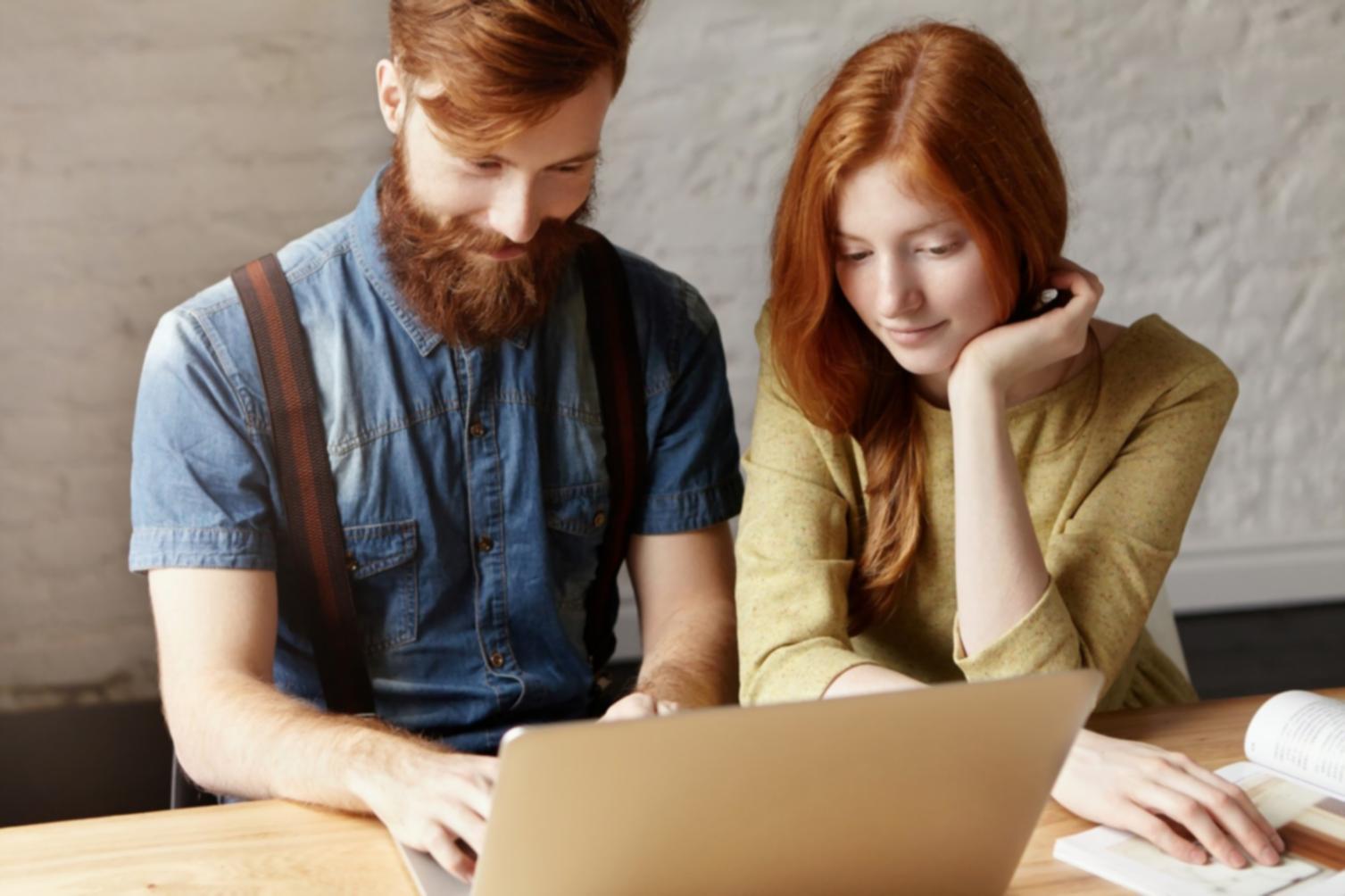 Consultation financière personnalisée dans nos bureaux modernes de Nîmes